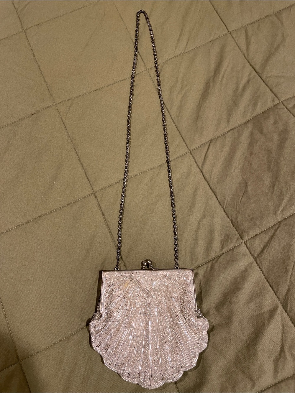 WALBORG White/ Silver beaded evening bag O/S
